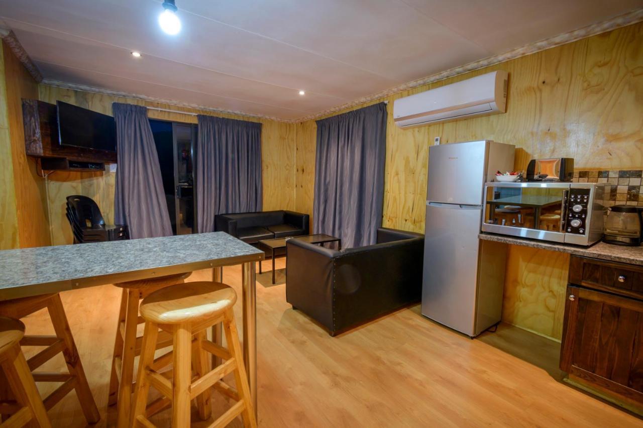 בלומפונטייין Bains Lodge מראה חיצוני תמונה