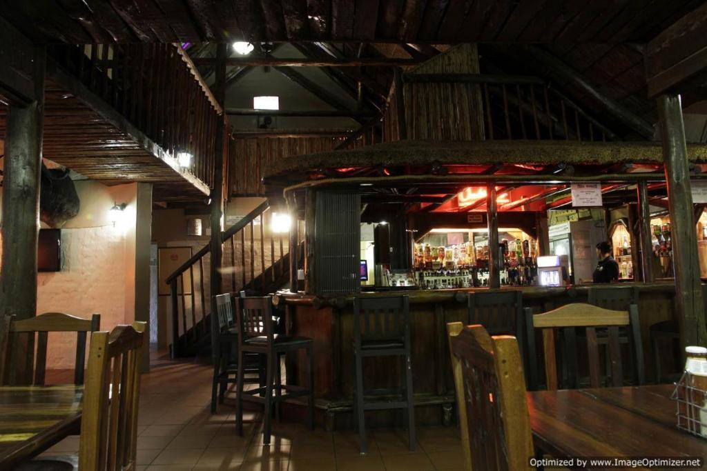 בלומפונטייין Bains Lodge מראה חיצוני תמונה