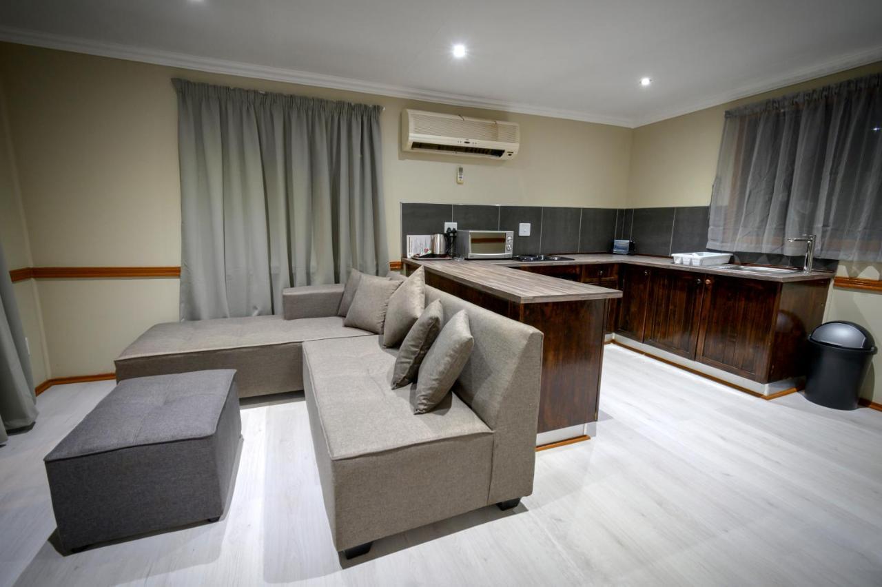 בלומפונטייין Bains Lodge מראה חיצוני תמונה